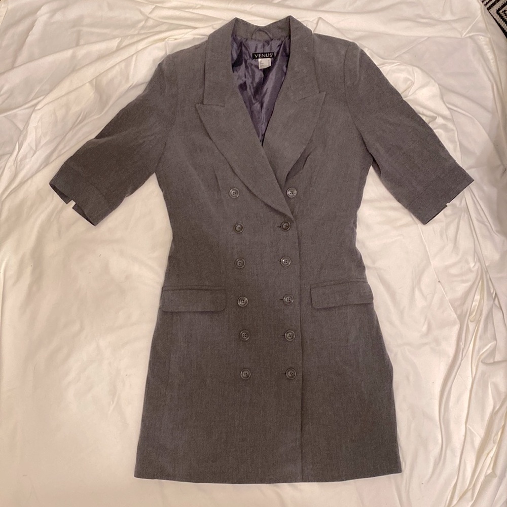 Stylish lightweight TAILORED- Dk Grey double breast Suit dress by Venus- size8